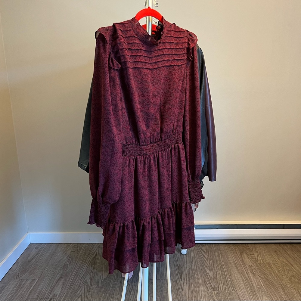 Dynamite Minidress (Burgundy/black leopard, size M)
